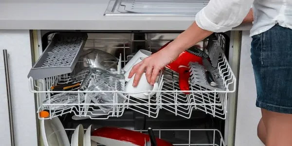 Dishwasher to Get Cleaner Dishes